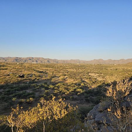 Windhoek Game Camp Villa Lafrenz Township Bagian luar foto