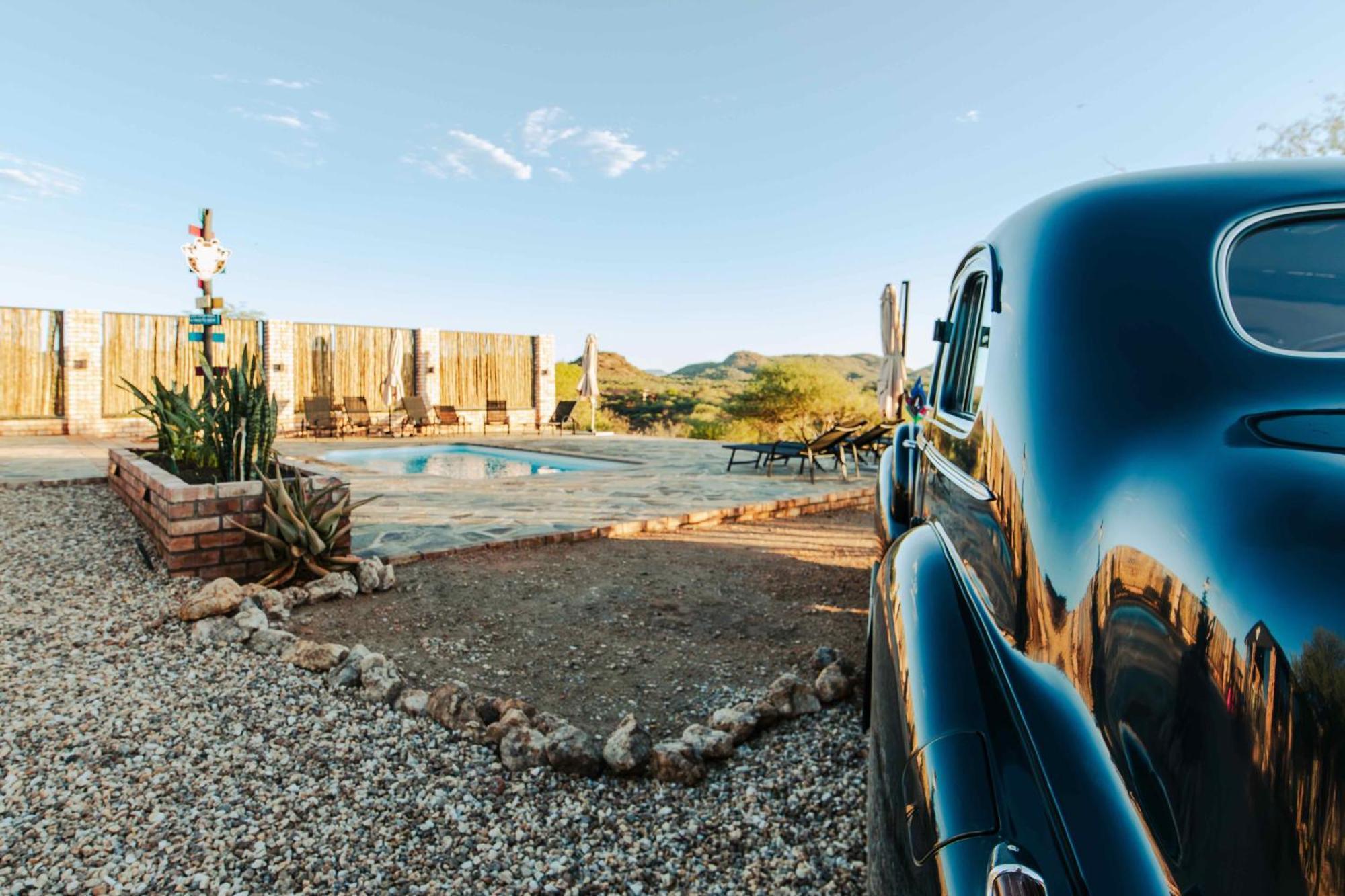 Windhoek Game Camp Lafrenz Township Bagian luar foto